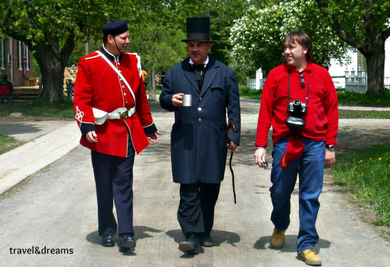 Amb l'alcalde d'Upper Canada Village / With the  major of Upper Canada Village