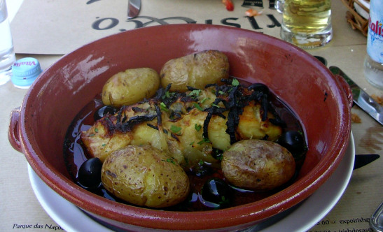 Bacalado con patatas / Cod fish with potatoes